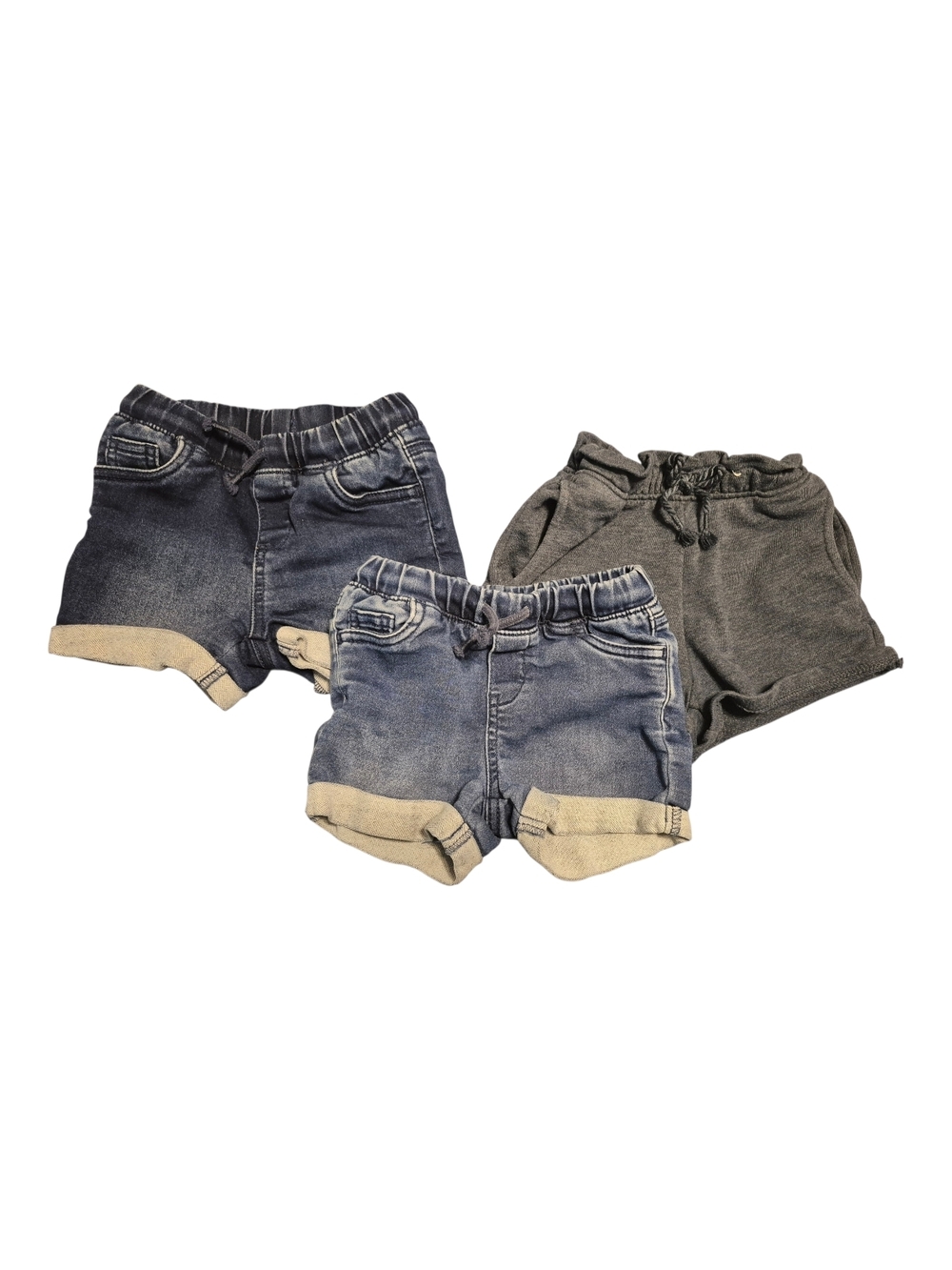 ⭐️⭐️5/$15. Cat & Jack Blue Denim and Gray Knit Girls' Shorts Trio